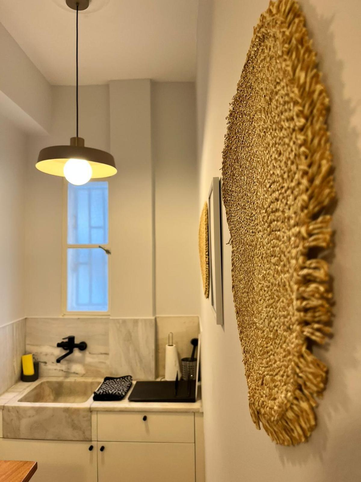 Exarcheia Urban Studio Apartment Athens Ngoại thất bức ảnh